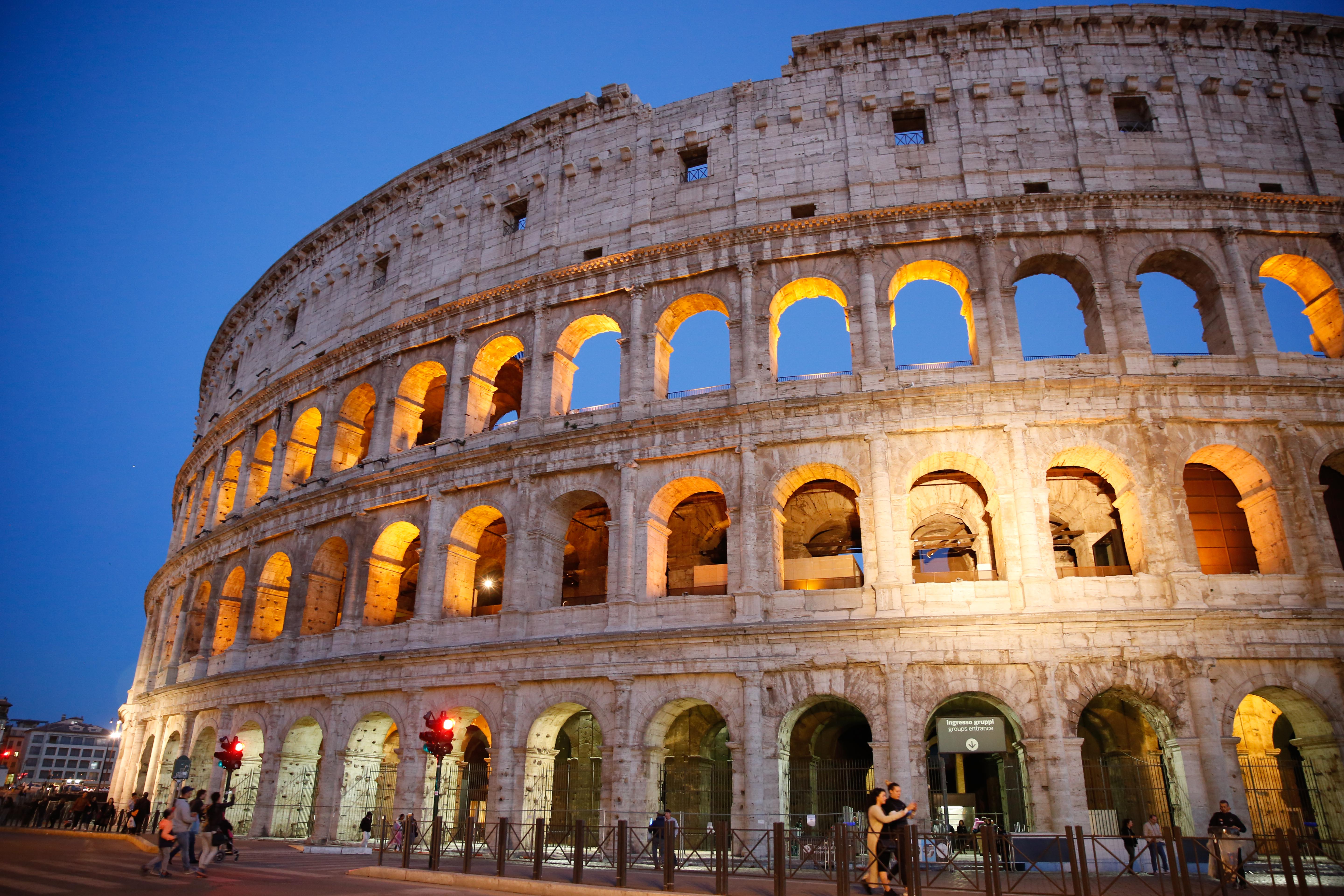 colosseum, rome, italy, rome travel diary