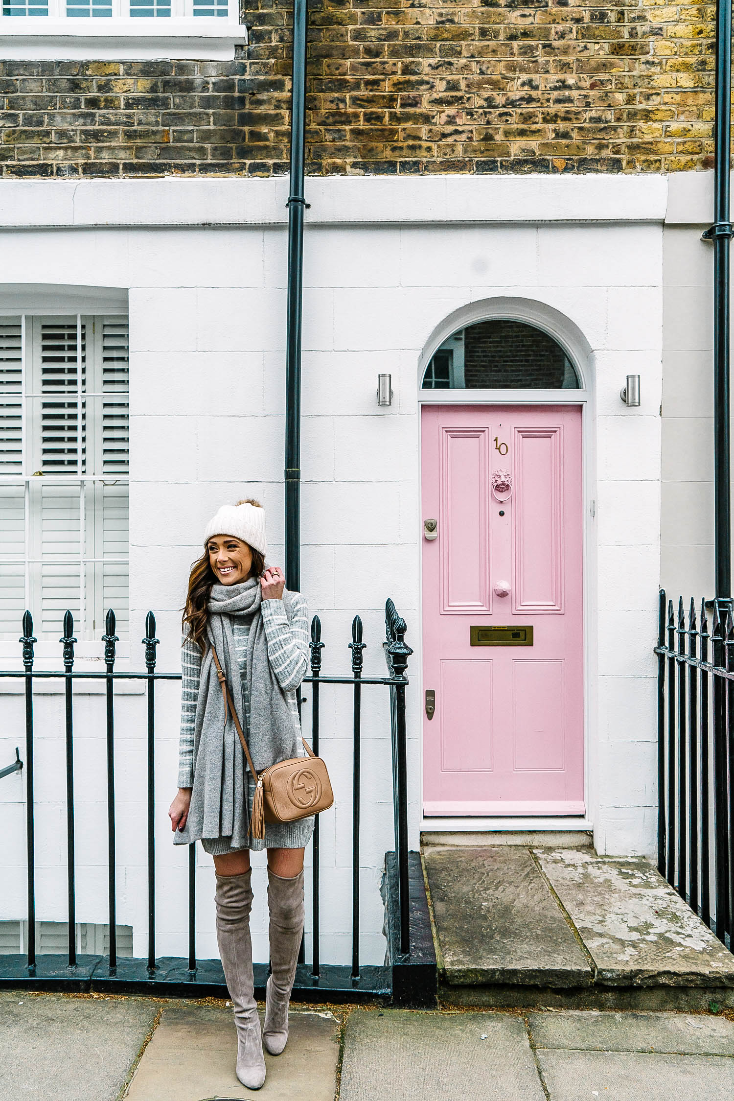 london, notting hill, most instagrammable spots in london, sweater dress, what to pack for london in the winter