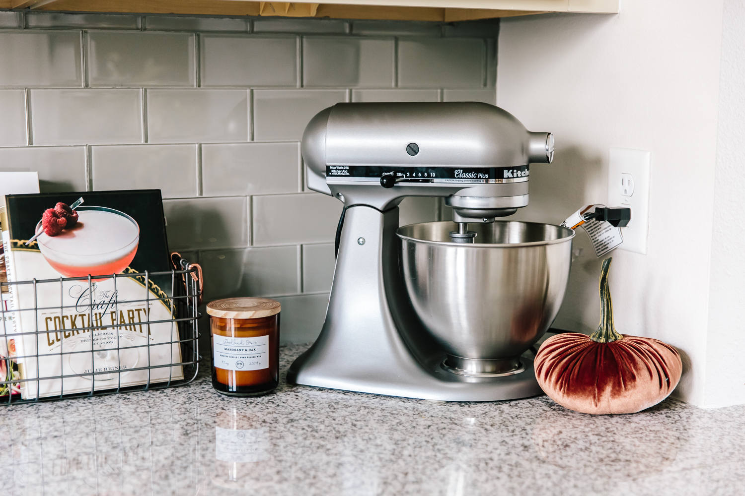 KitchenAid Stand Mixer Cookbook: Creative Culinary Adventures For The  Modern Kitchen With Deliciously Simple Homemade Recipes (Artisanal  Delights