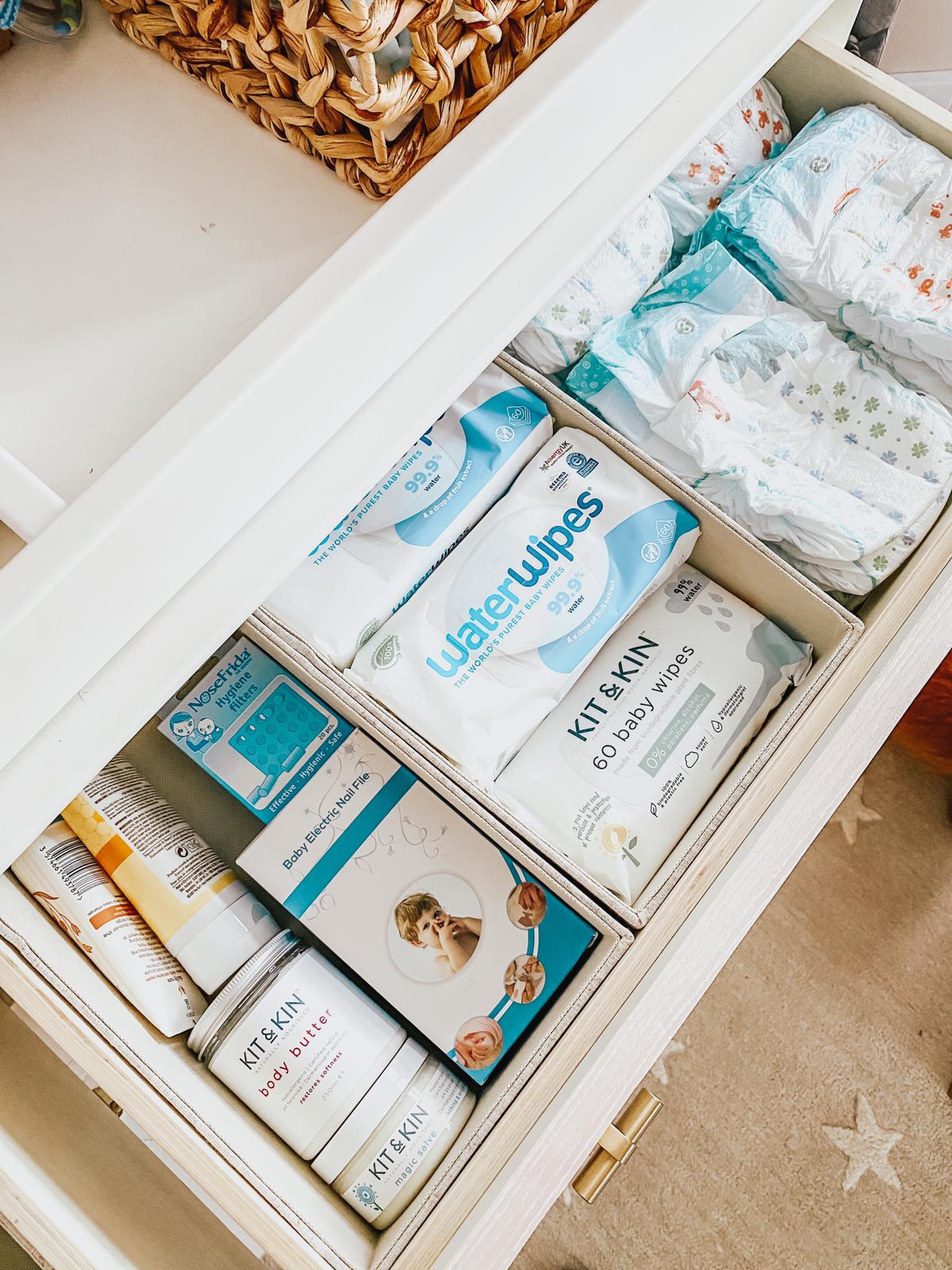 https://cdn.alysonhaley.com/wp-content/uploads/2021/03/24110604/drawer-organizers-container-store-baby-needs-organize-your-space.jpg